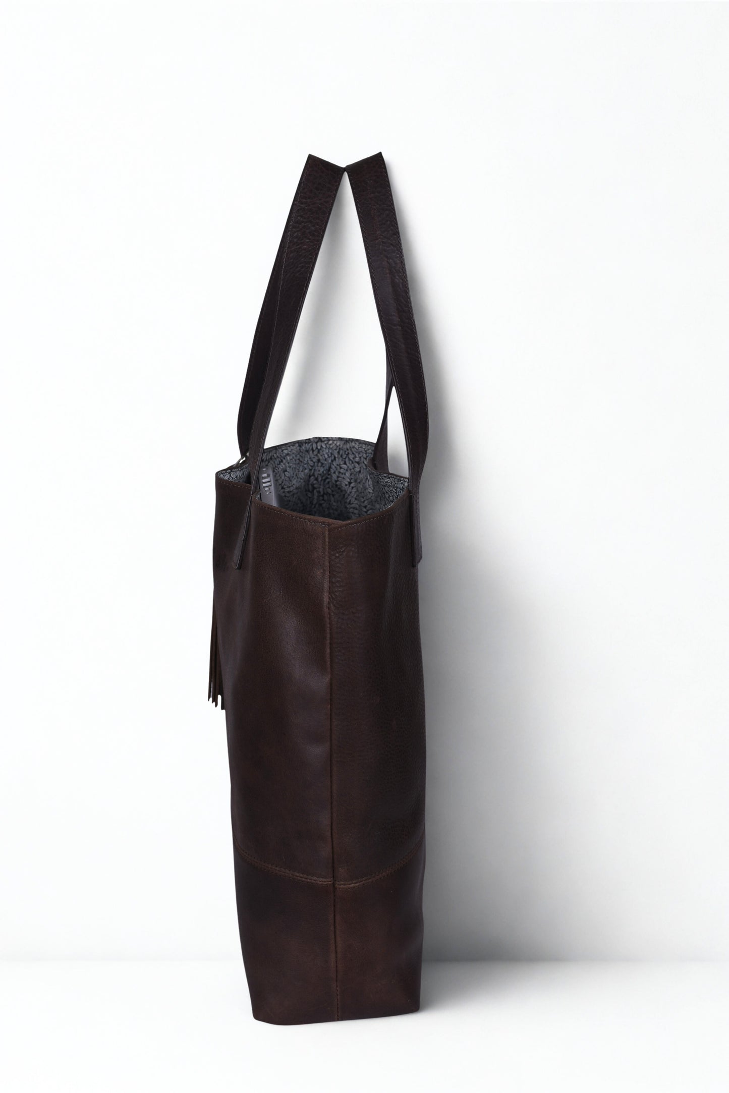 Carina-Tote