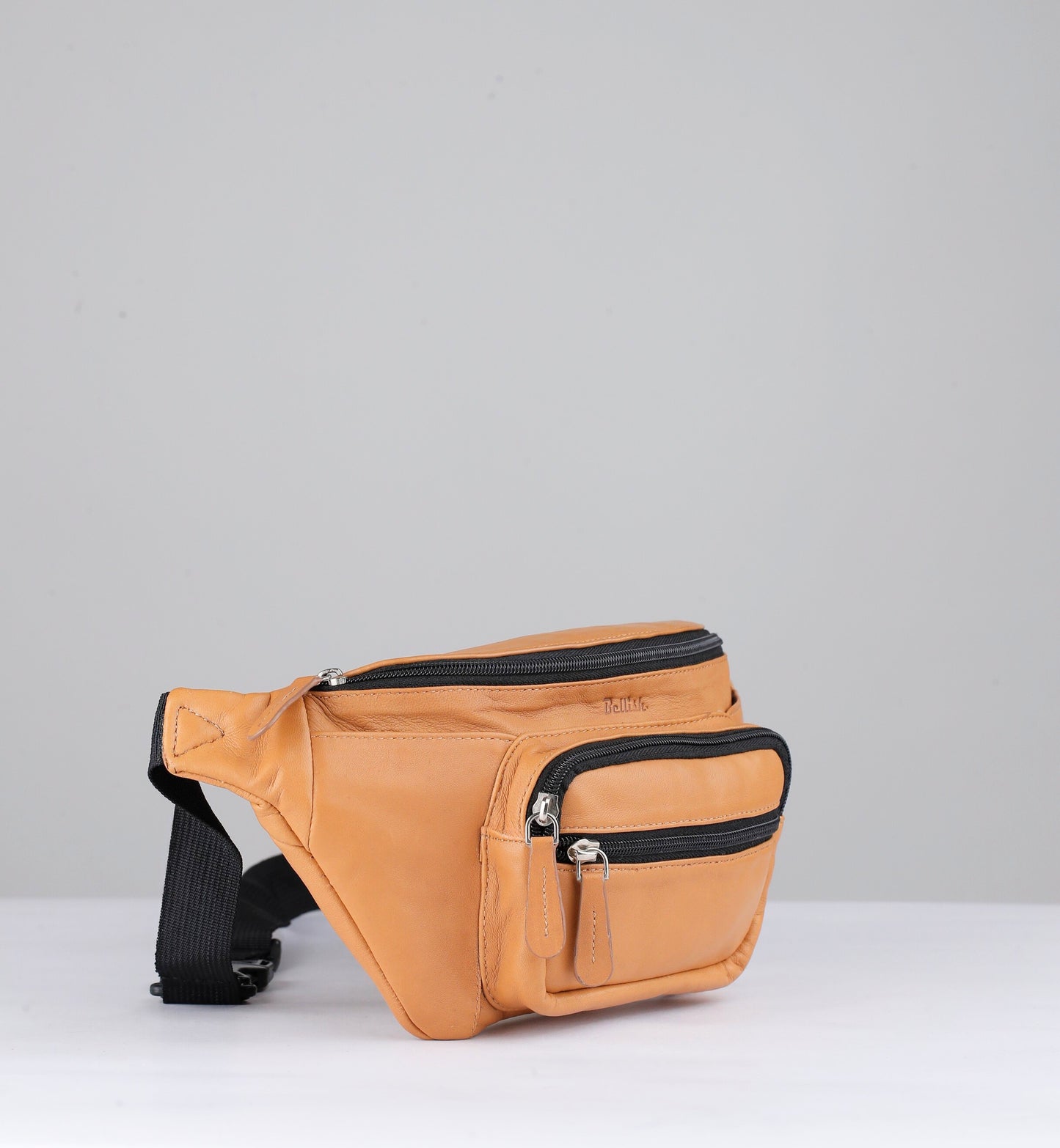 Titan- Crossbody