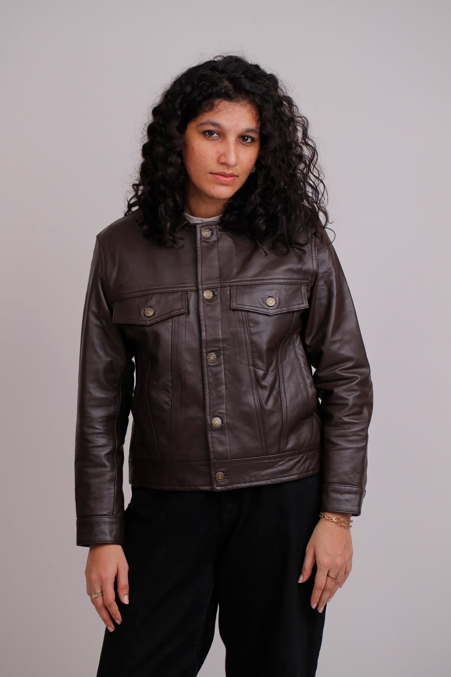 Halley Wisp- Trucker