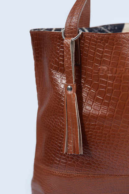 Carina- Tote