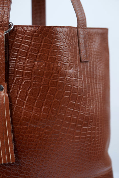 Carina- Tote