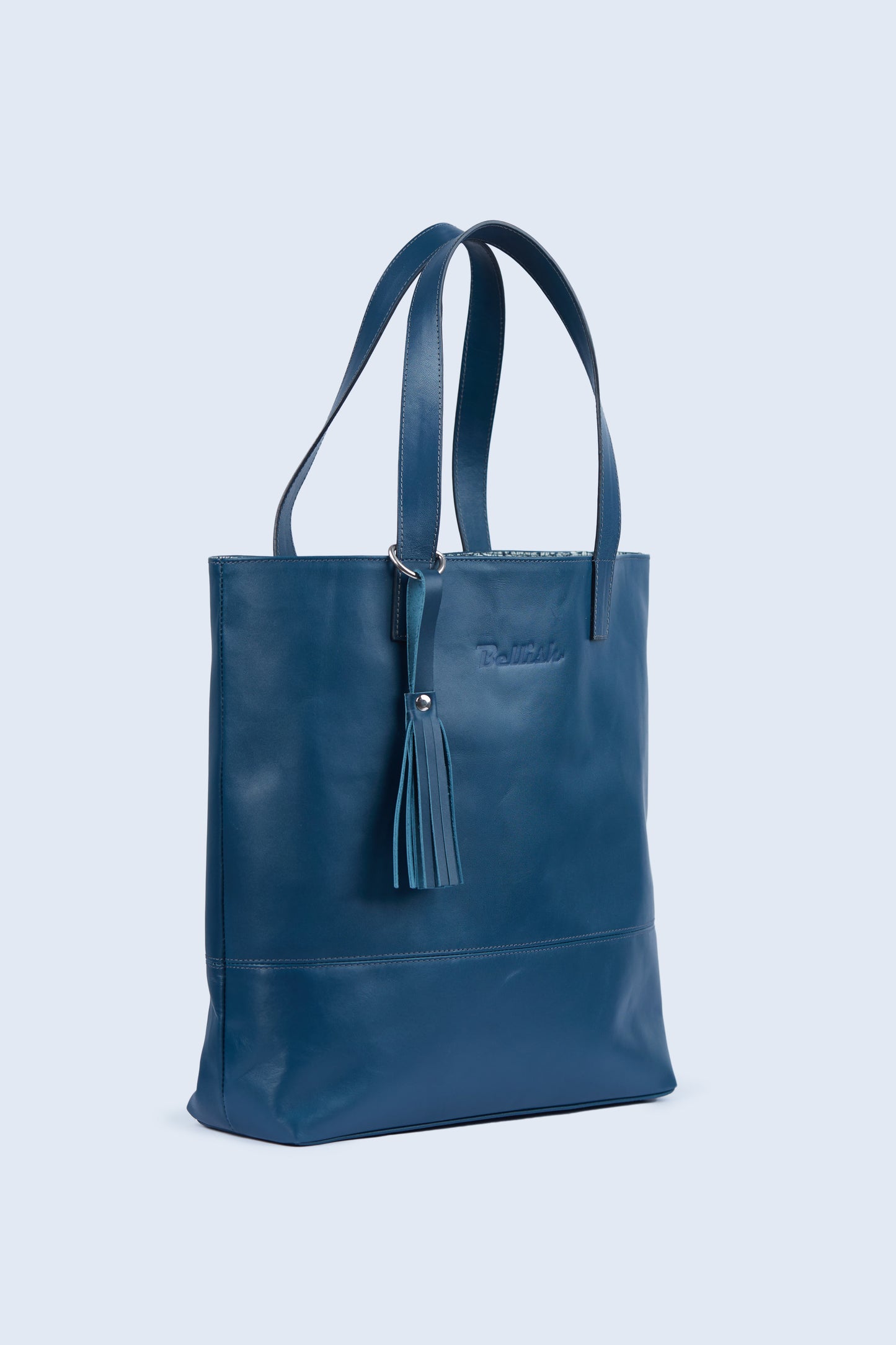 Carina - Tote