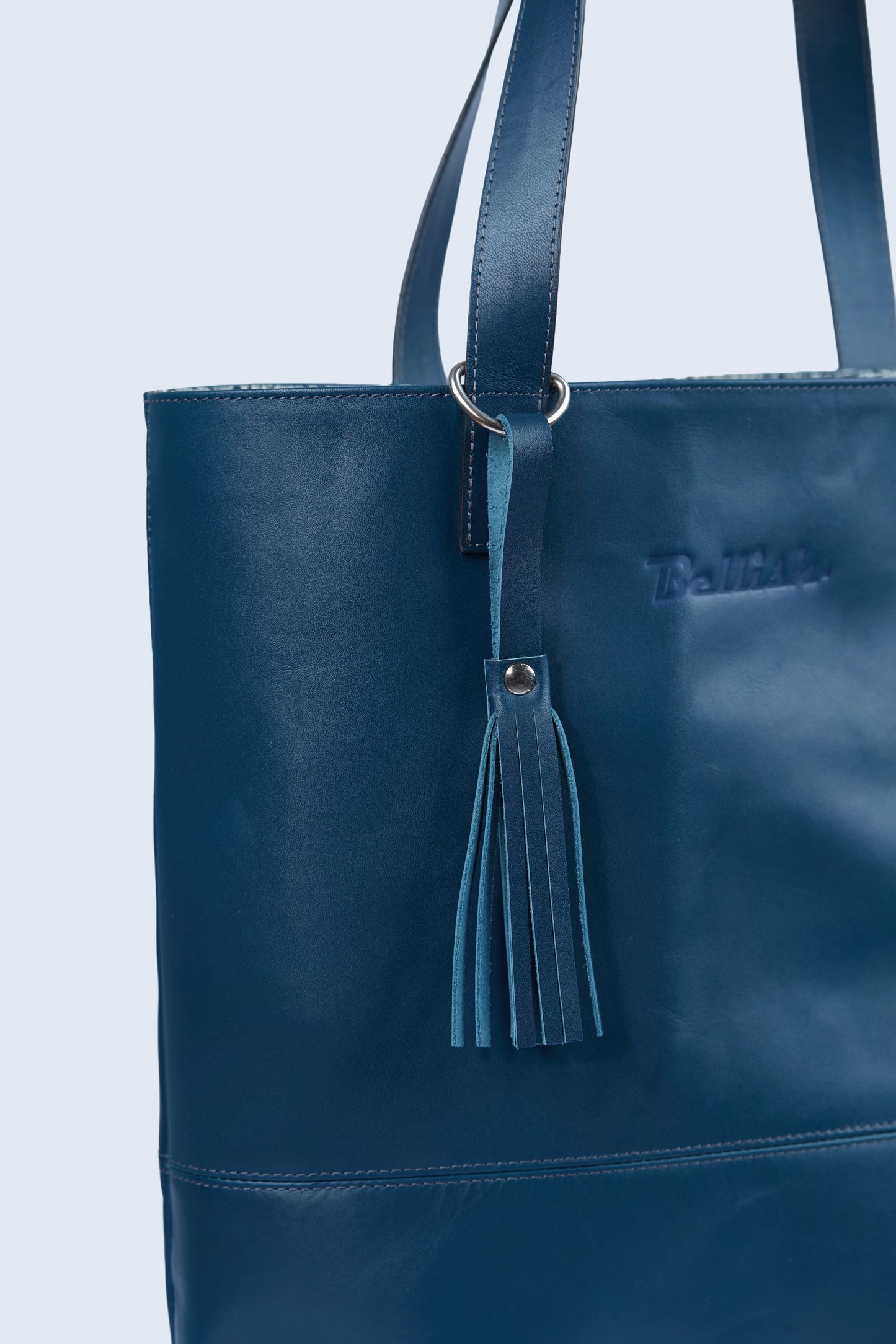 Carina - Tote