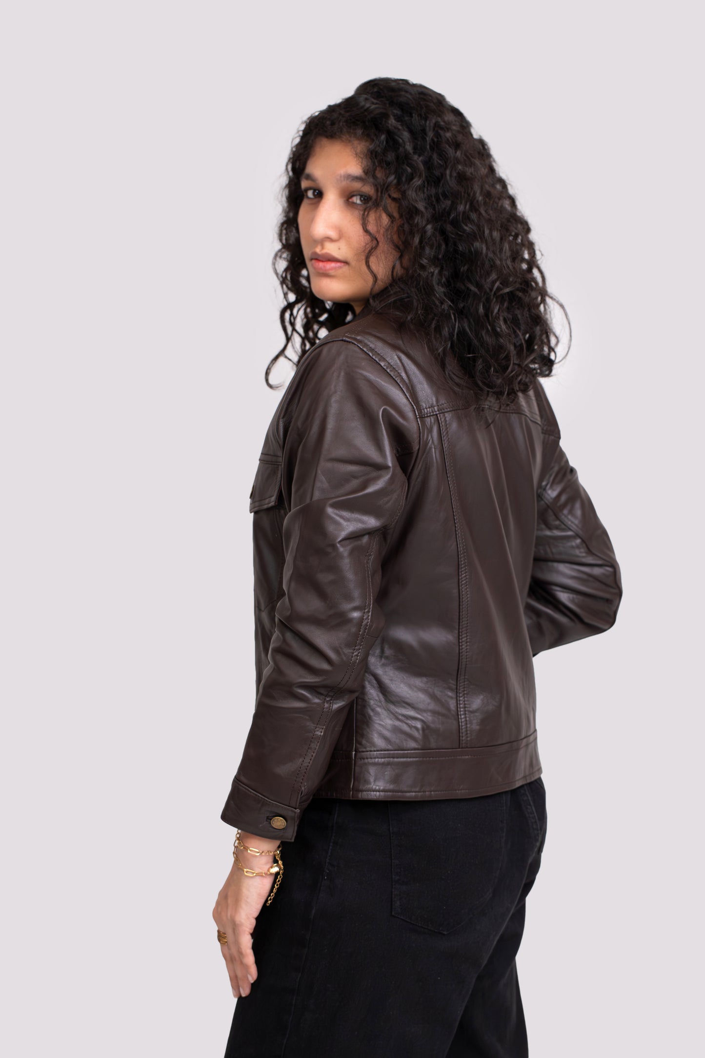 Halley Wisp- Trucker